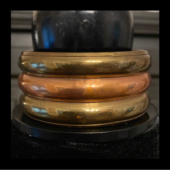 Vintage from India solid 3 shades of Brass Bracelet 1980s - Picture 1 of 7